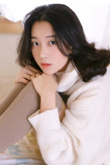 牡丹花下